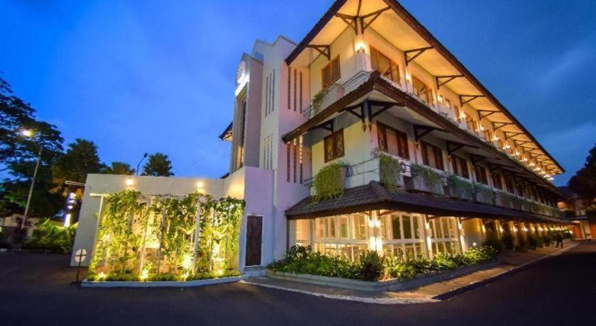 Hotel Nyland Pasteur Bandung Kültér fotó